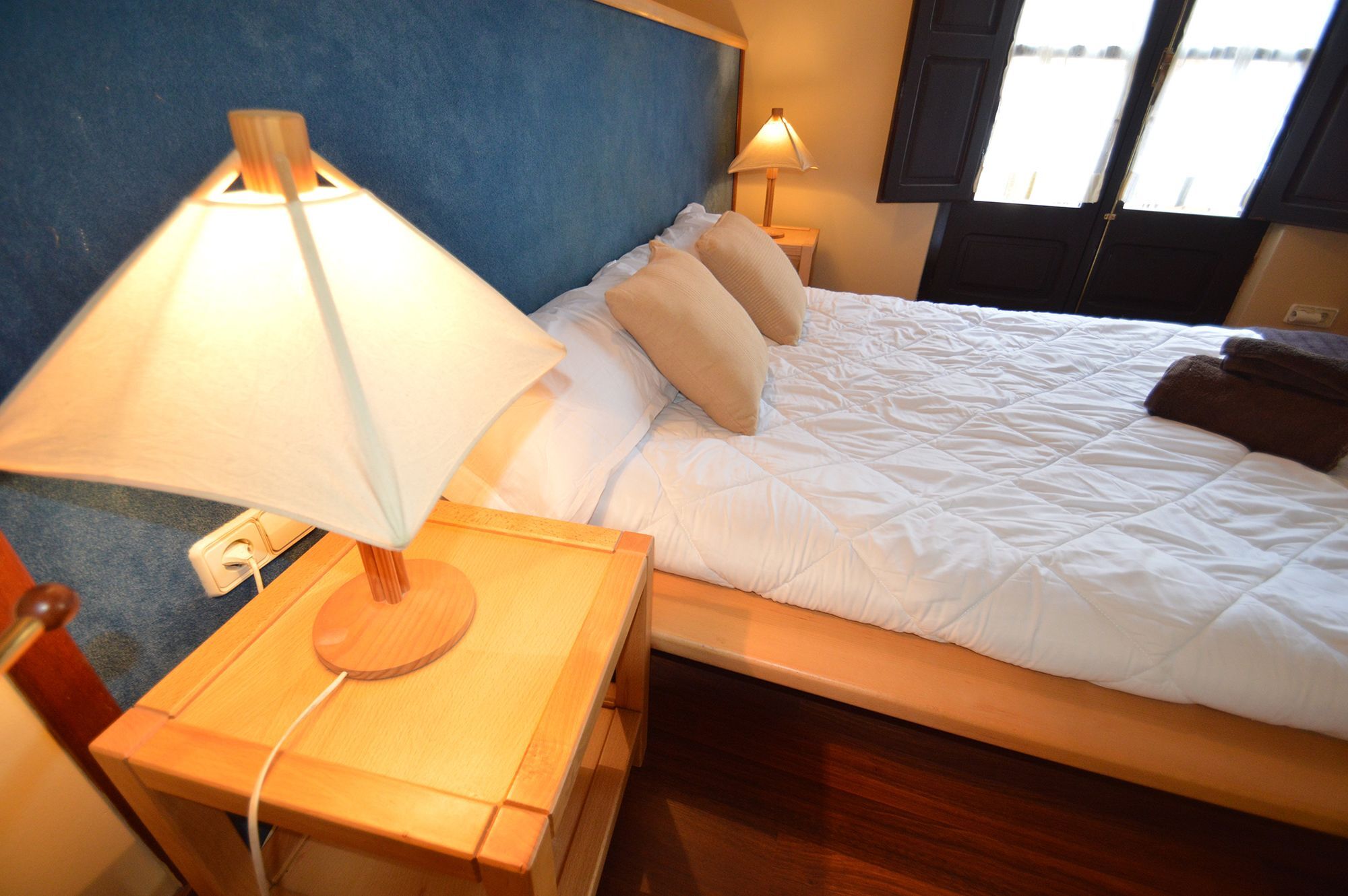 Tarragona Suites 70- Cavallers Ngoại thất bức ảnh